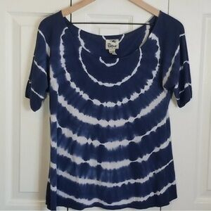 Lucky brand blue Tye dye tee shirt size s
